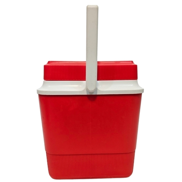 Vintage Gott 8 Quart Red & White Cooler Lunch Box Ice Chest Personal Cooler - Picture 5 of 10